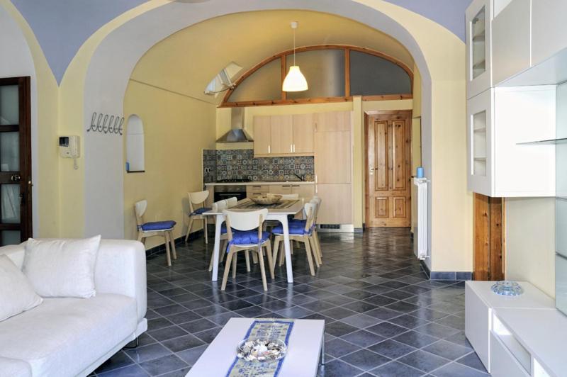 Le Terrazze Di Cristina Bed & Breakfast Vietri sul Mare Exterior photo