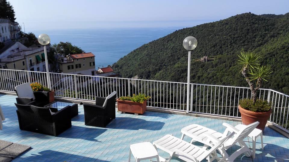 Le Terrazze Di Cristina Bed & Breakfast Vietri sul Mare Exterior photo