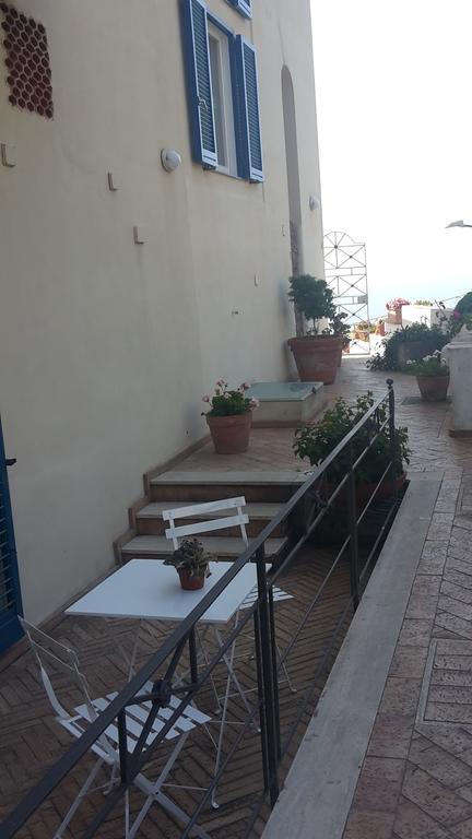 Le Terrazze Di Cristina Bed & Breakfast Vietri sul Mare Exterior photo