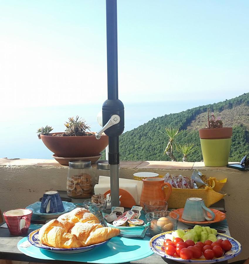 Le Terrazze Di Cristina Bed & Breakfast Vietri sul Mare Exterior photo