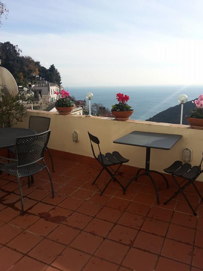 Le Terrazze Di Cristina Bed & Breakfast Vietri sul Mare Exterior photo